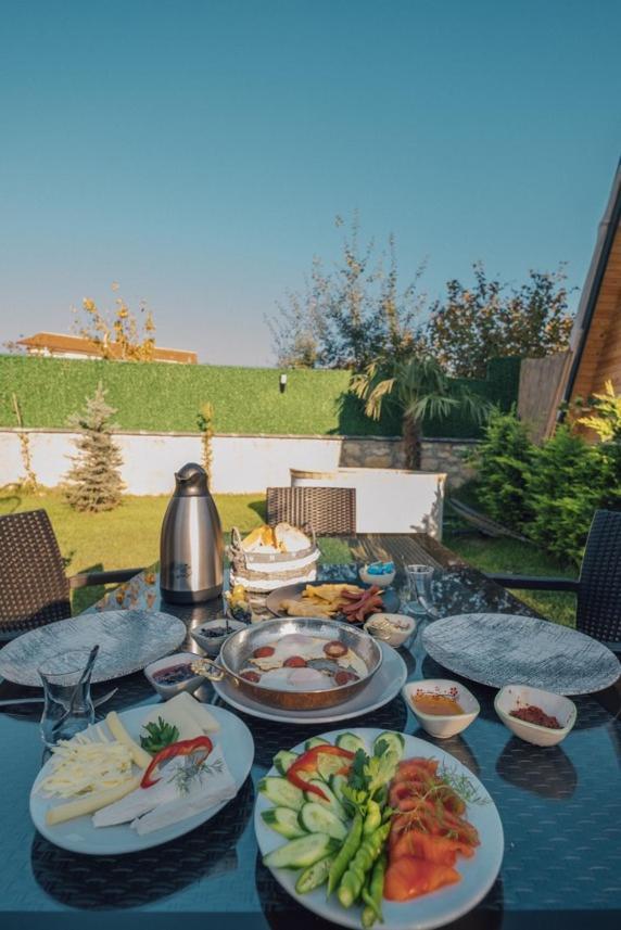Karmatte Bungalow Kartepe Eksteriør bilde